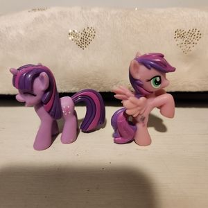 My Little Pony Lot of 2 mini figures toys.